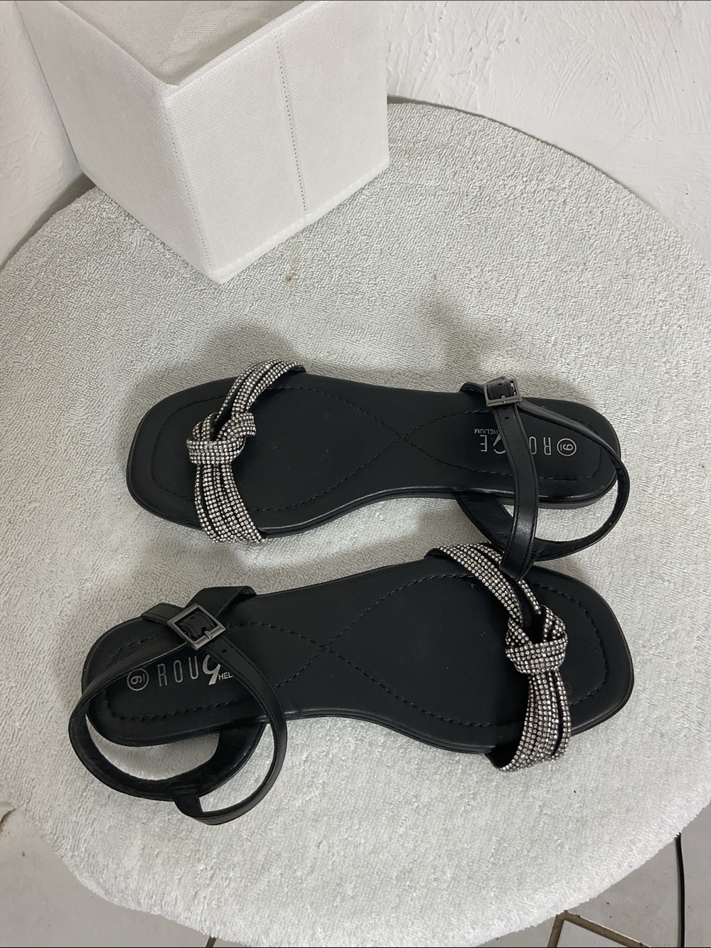 Rouge Helium Black Rhinestone Knotted Ankle Strap Flat Sandals Size 9
